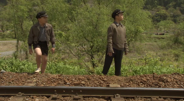 Gabai Granny, 2006.avi_003607217.png