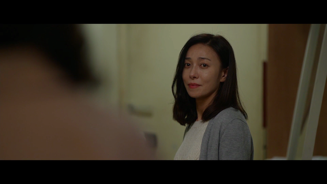 F20 2021.1080p.FHDRip.H264.AAC-NonDRM.mkv_003301986.png