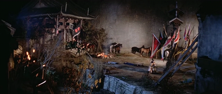 냉혈십삼응.The.Avenging.Eagle.1978.UpScaled.DVDRip.x264.AC3-SILI.mkv_002334331.png