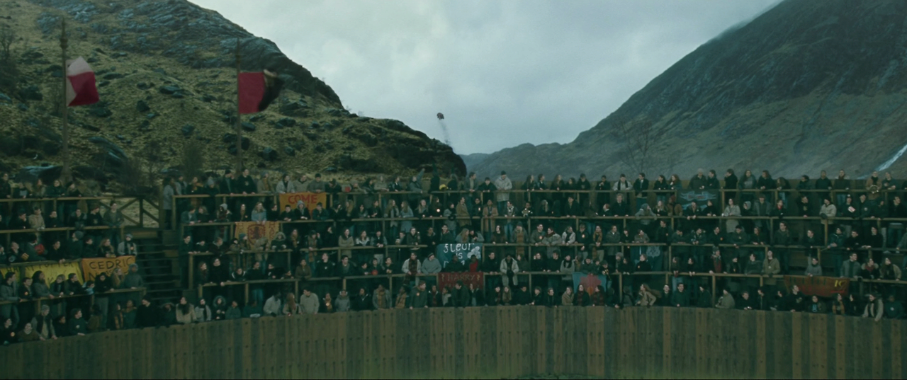 해리 포터와 불의 잔.Harry.Potter.and.the.Goblet.of.Fire.2005.1080p.HQ.10bit.BluRay.5.1.x265.HEVC-MZABI.mkv_010232652.png