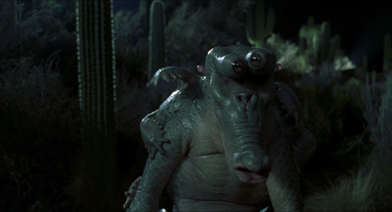 Men_in_Black_(1997)_RM4K_(1080p_BluRay_x265_HEVC_10bit_AAC_5.1_Tigole).mkv_0 (2).png