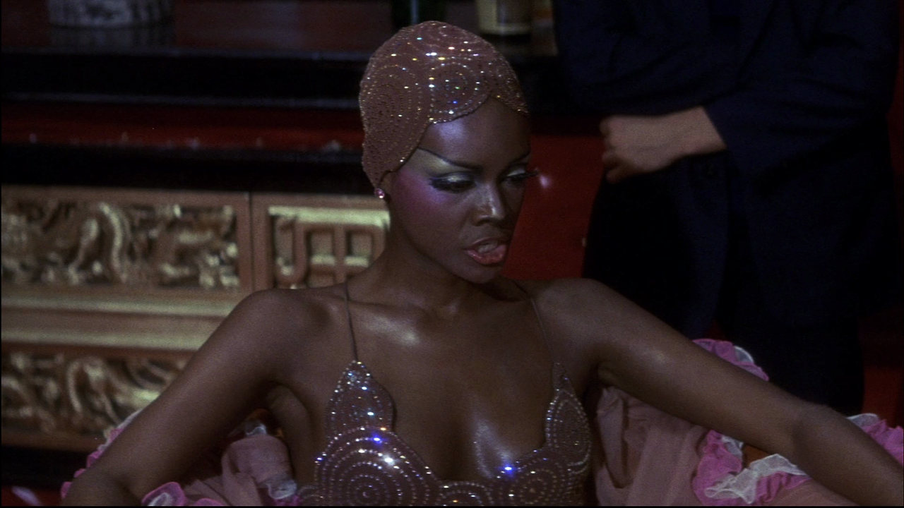 Cleopatra.Jones.and.the.Casino.of.Gold.1975.1080p.AMZN.WEB-DL.DDP2.0.H.264-ETHiCS.mkv_012221742.png