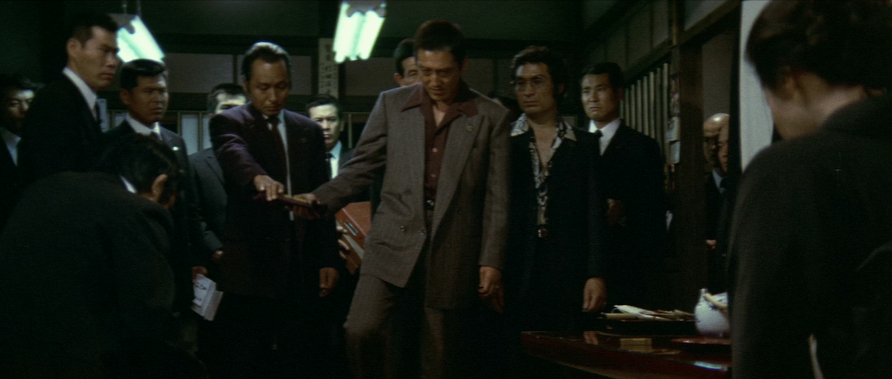 Battles.Without.Honour.and.Humanity.1973.JAPANESE.1080p.BluRay.x264-HANDJOB.mkv_000788538.png