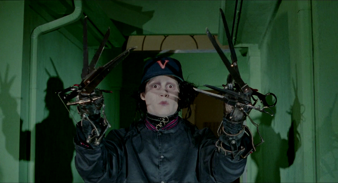 가위손 Edward.Scissorhands.1990.REMASTERED.1080p.BluRay.H264.AAC-RARBG.mp4_003946529.png