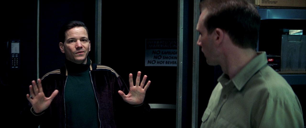 02 레드 드래'곤 (Red Drag'on, 2002).mkv_003143311.png