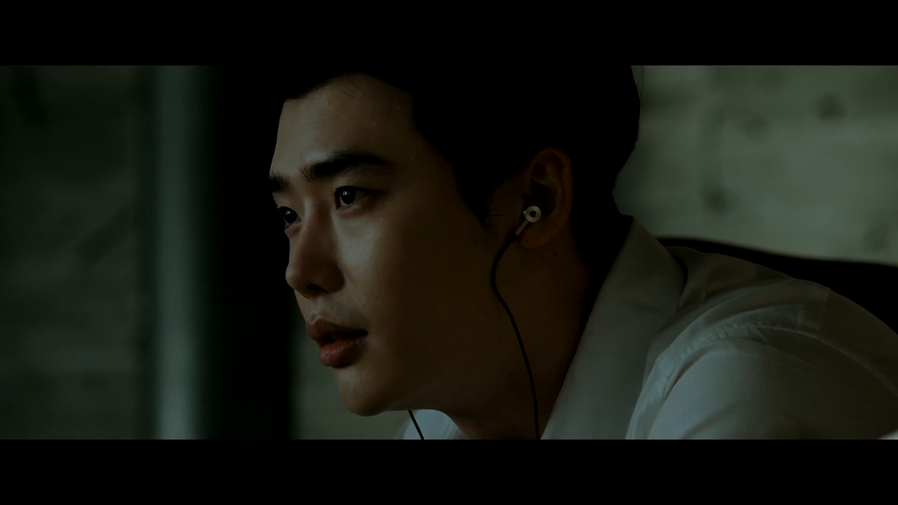 [브이아이피] (2017) 박희순, 이종석 주연 ▶ [한국][영화].mp4_001078577.png