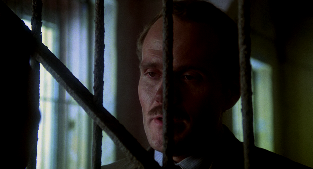 미드나잇 익스프레스 Midnight.Express.1978.1080p.BluRay.x265-RARBG.mp4_003923961.png