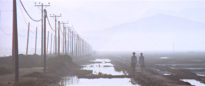 The Ball Shot by a Midget.avi_000027756.png