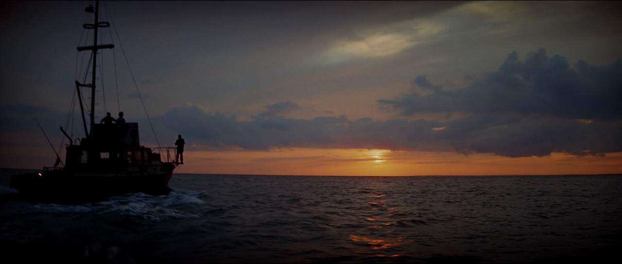 Jaws.1975.1080p.BluRay.X264-AMIABLE.mkv_005157361.png