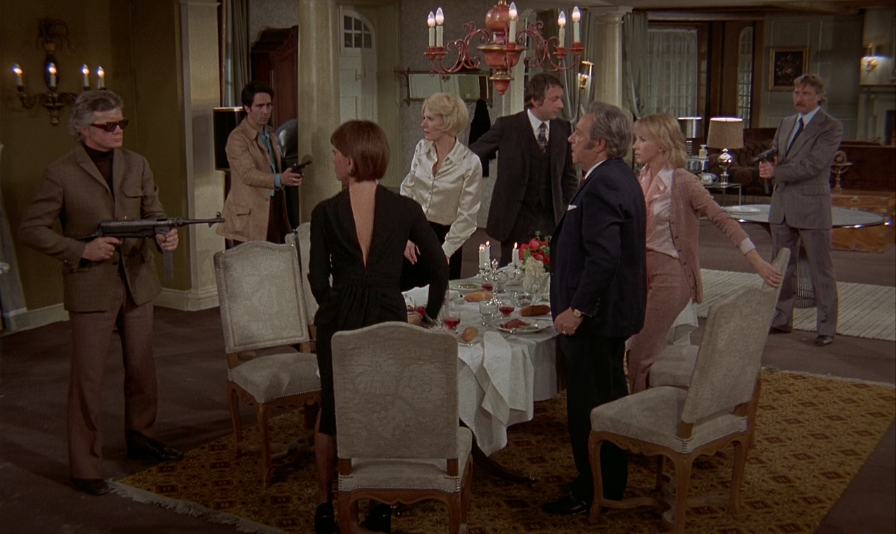 The Discreet Charm of the Bourgeoisie 1972 (1080p Bluray x265 HEVC 10bit AAC 2.0 French Tigole).mkv_005835083.png