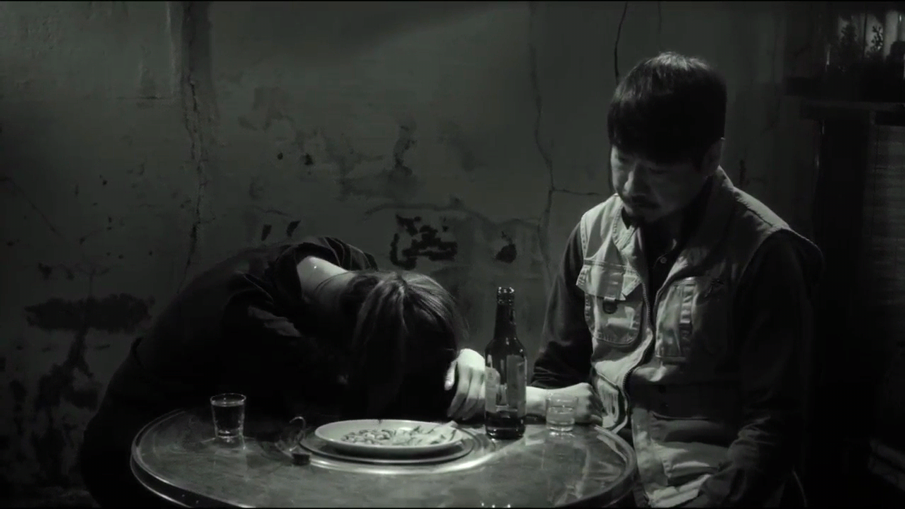 춘몽.A Quiet Dream.2016.720p.HDRip.H264-UnKnown.mkv_012218463.png