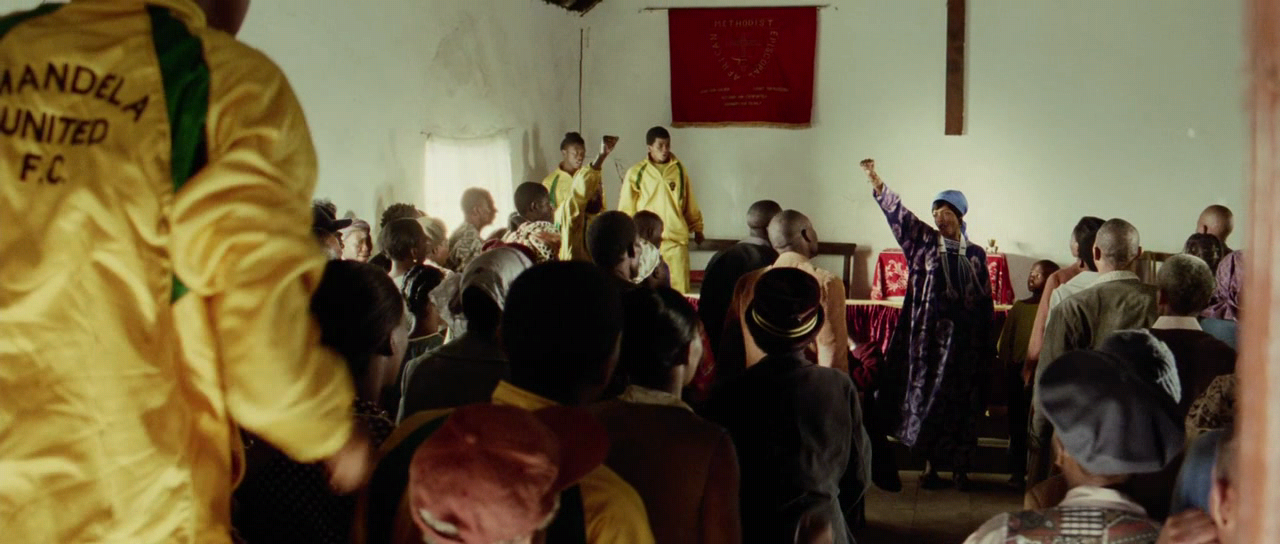 만델라 - 자유를 향한 머나먼 여정 Mandela.Long.Walk.To.Freedom.2013.720P.BRRiP.XVID.AC3-MAJESTIC.avi_013035856.png