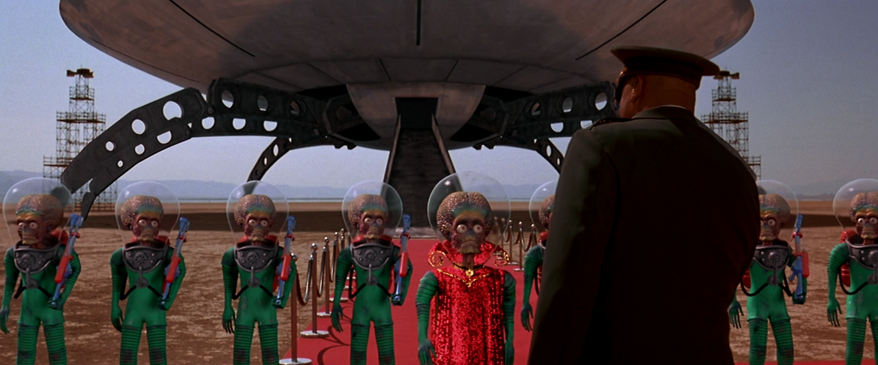Mars.Attacks.1996.1080p.BluRay.x264-CiNEFiLE.mkv_002332038.png