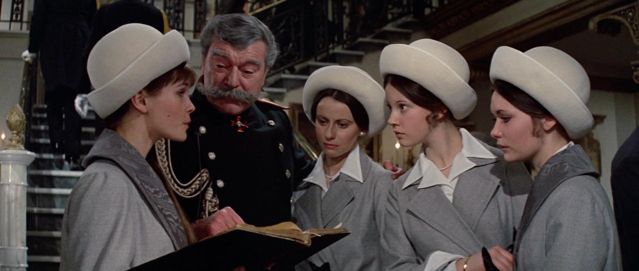 Nicholas.and.Alexandra.1971.720p.BluRay.x264-PSYCHD.mkv_008457324.png