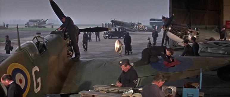 공군_대전략_Battle.of.Britain.1969.1080p.BluRay.H264.AAC-RARBG.mp4_010543321.png