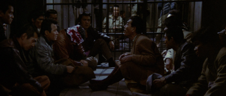 의리의무덤.후카사쿠긴지.Graveyard.of.Honor.1975.JAPANESE.1080p.BluRay.x264.DTS-FGT.mkv_ (1).png