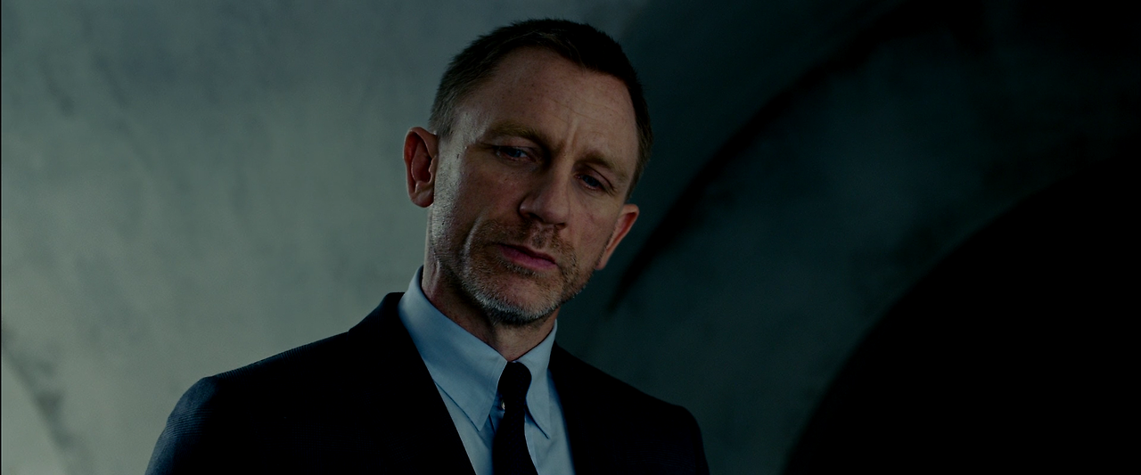 2012 - Skyfall.1080p.BluRay.DTS.multisub.HighCode.mkv_002274814.png