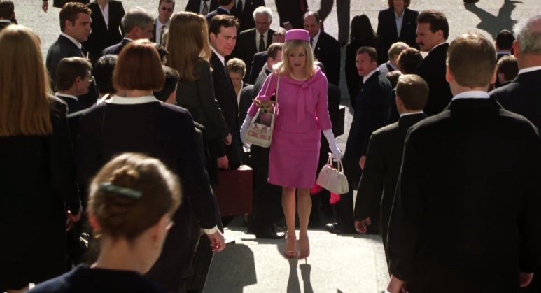 금발이_너무해_2_Legally.Blonde.2.Red.White.and.Blonde.2003.1080p.BrRip.x264.YIFY.m (3).png