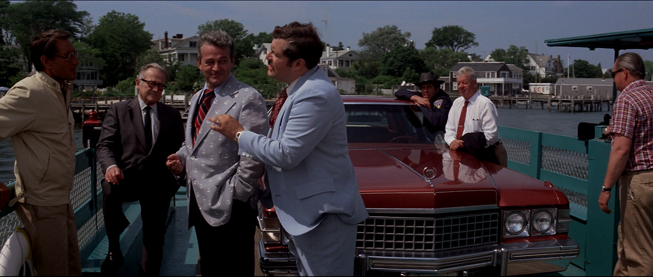 Jaws.1975.1080p.BluRay.X264-AMIABLE.mkv_000761886.png