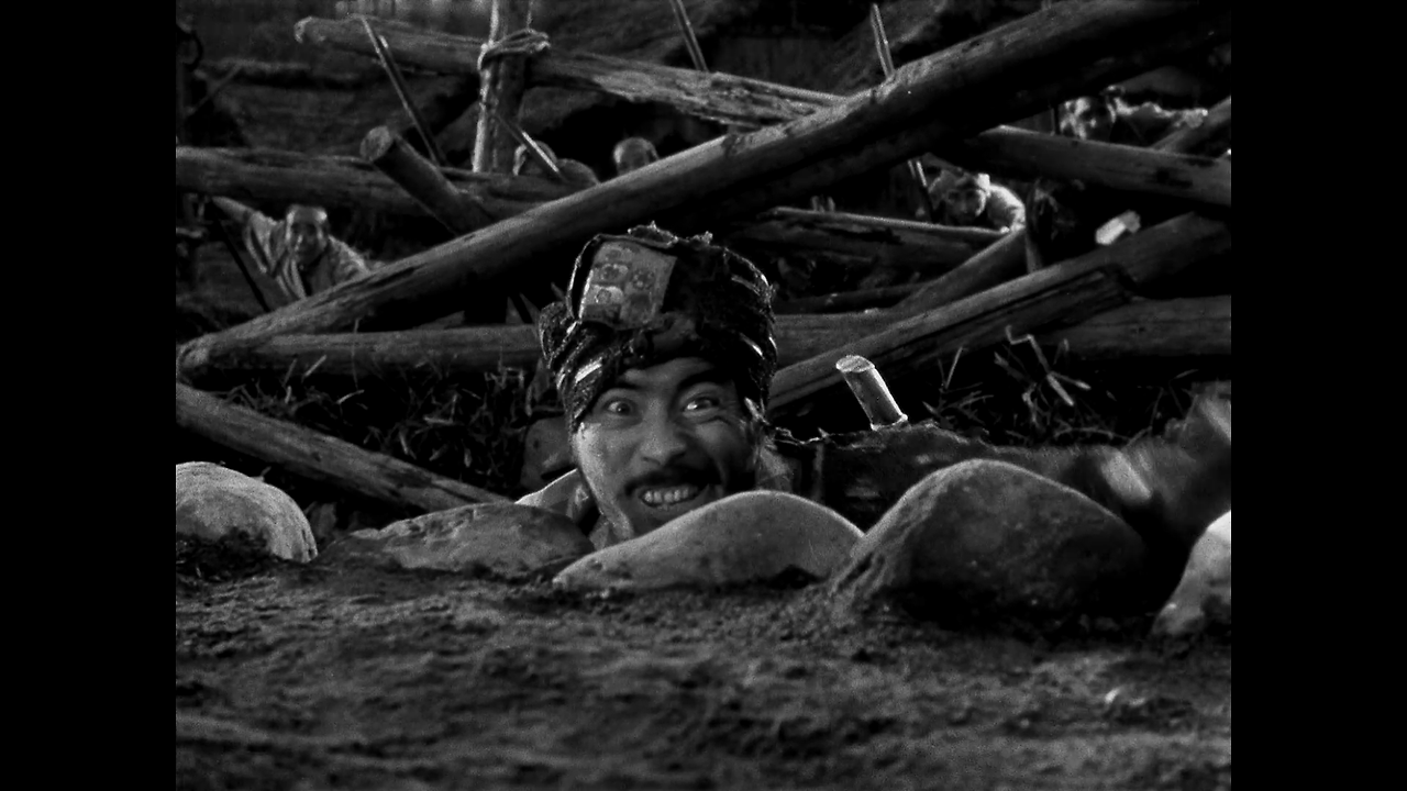 7인의사무라이.(8.8).Seven.Samurai.1954.Restored.(Criterion).Bluray.1080p.Mono.and.Stereo-AC3-LPCM.x264-Grym.mkv_008983766.png