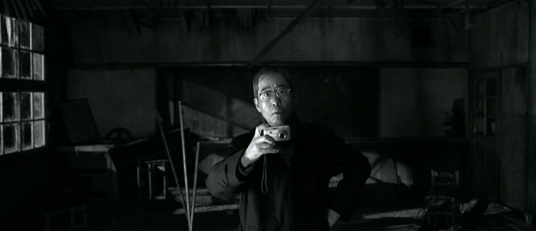 친절한_금자씨_Sympathy.for.Lady.Vengeance.2005.720p.BluRay.x264.AAC-YTS.MX.mp4_013 (2).png