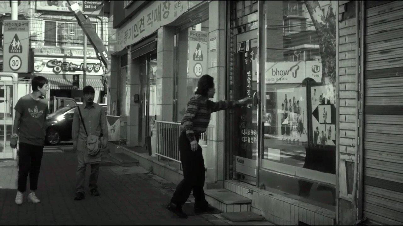 춘몽.A Quiet Dream.2016.720p.HDRip.H264-UnKnown.mkv_012926885.png