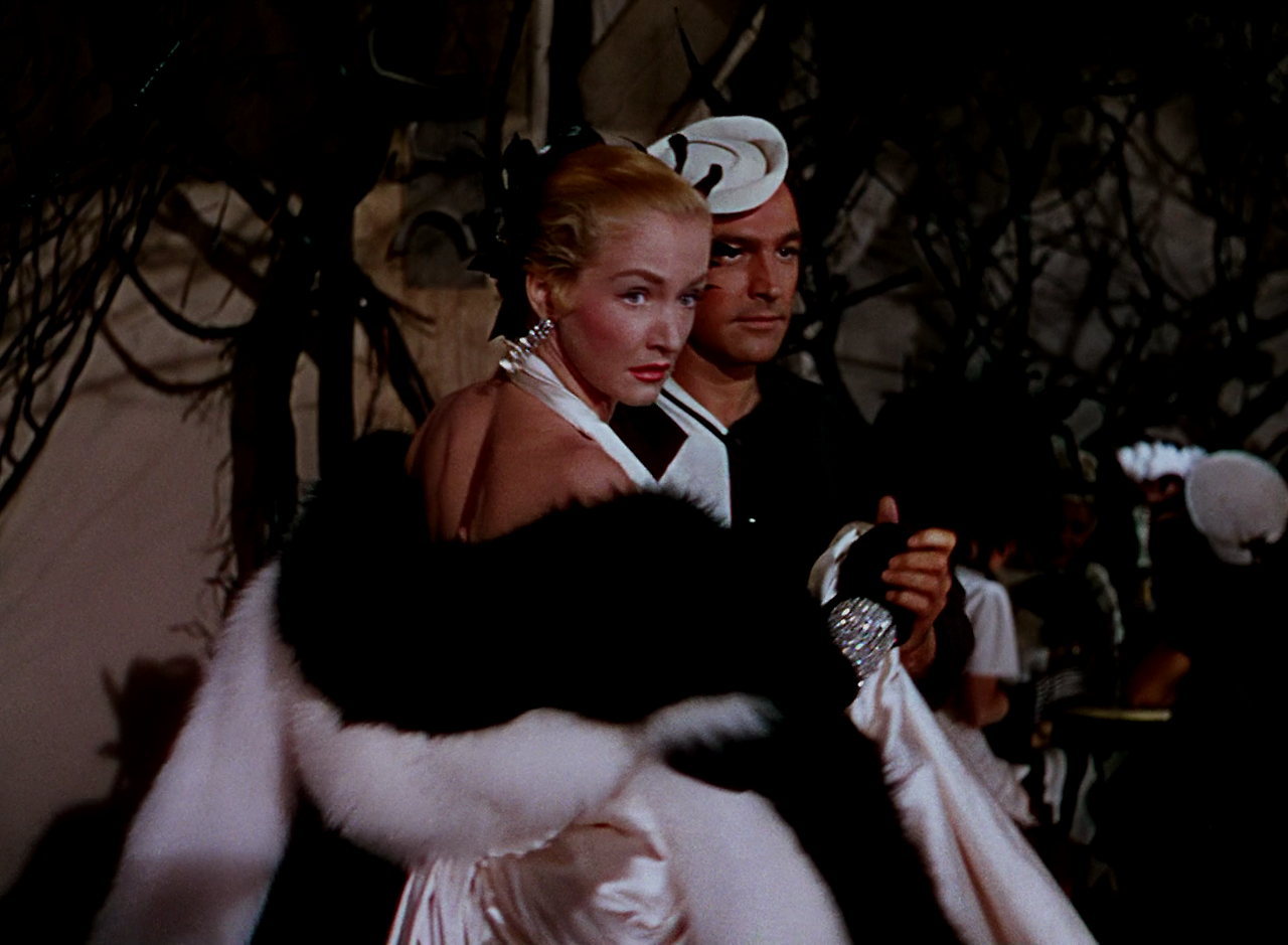 An.American.In.Paris.1951.1080p.BluRay.x264-FLHD.mkv_005394356.png
