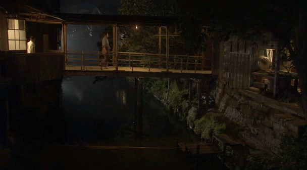 Gabai Granny, 2006.avi_001802223.png