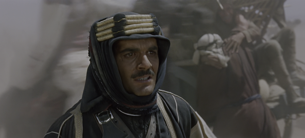 Lawrence.of.Arabia.1962.2160p.UHD.BluRay.x265.10bit.HDR.TrueHD.7.1.Atmos-RARBG.mkv_012122694.png