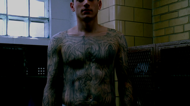Prison.Break.s01e01.720p.BluRay.DTS.x264-SiNNERS.mkv_002541668.png