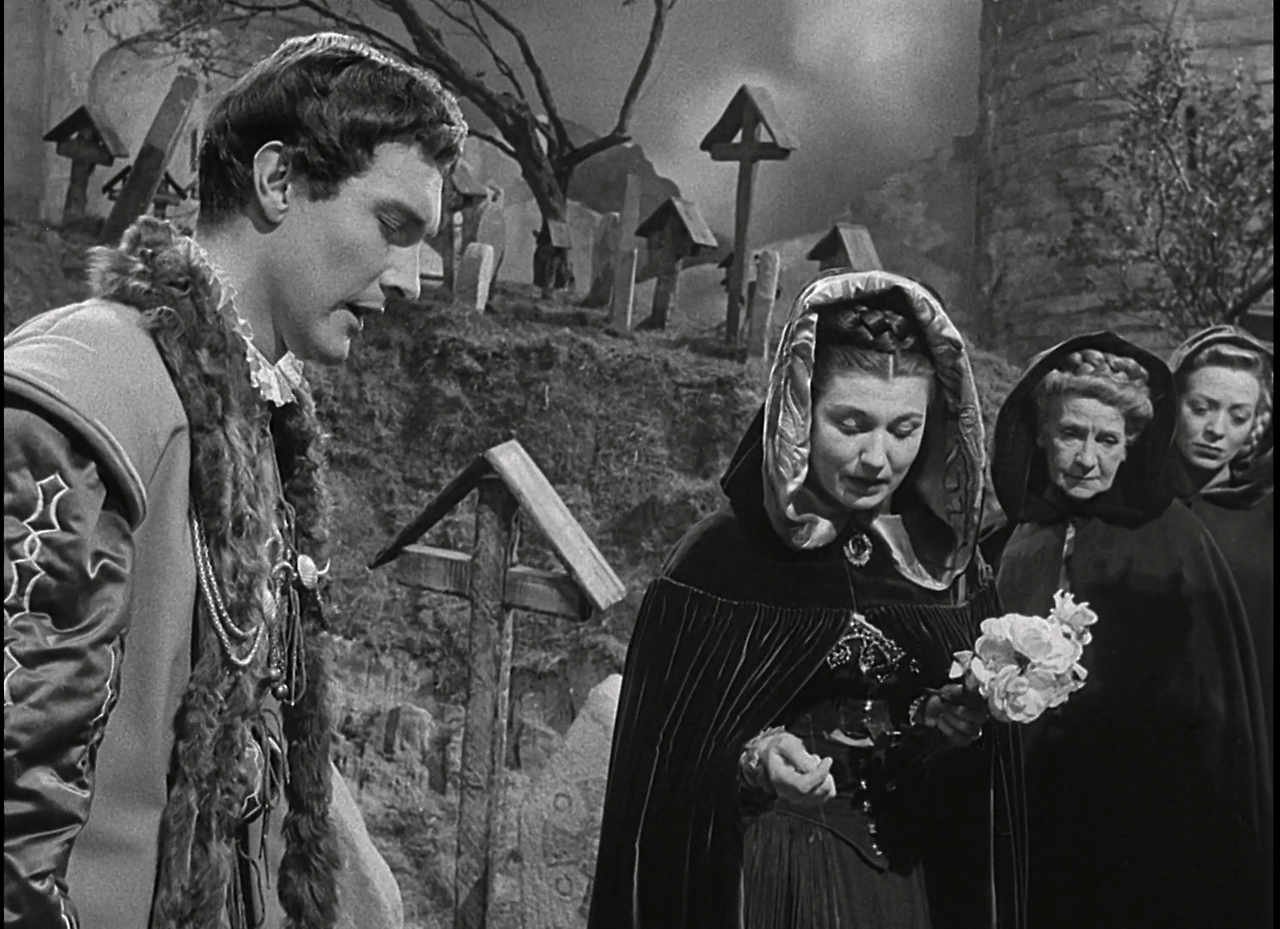 Hamlet.1948.1080p.BluRay.x264-CiNEFiLE.mkv_020241682.png