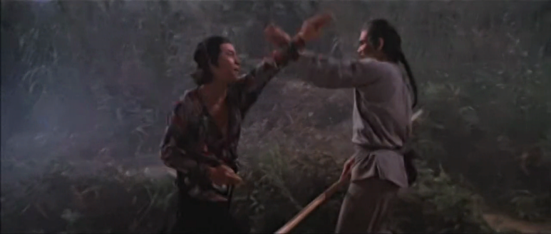 홍희관.Executioners.From.ShaoLin.1977.UpScaled.DVDRip.x264.AC3-SILI.mkv_0106307.png