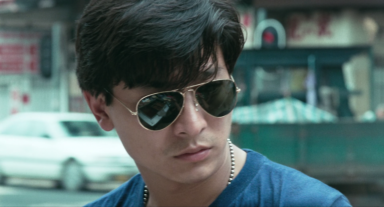 As Tears Go By (1988) Criterion (1080p BluRay x265 HEVC 10bit AAC 1.0 Chinese Silence).mkv_002714378.png