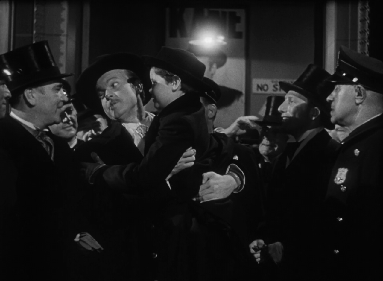 시민케인.(4.4).Citizen.Kane.1941.1080p.BluRay.x264.Hi10P.DTS-ONe.mkv_003818023.png