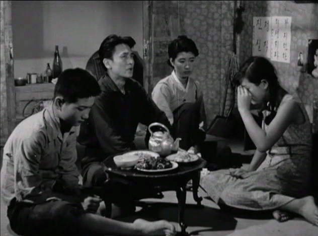 1959년.구름은 흘러도,김영옥,최남현,엄앵란.avi_005016692.png