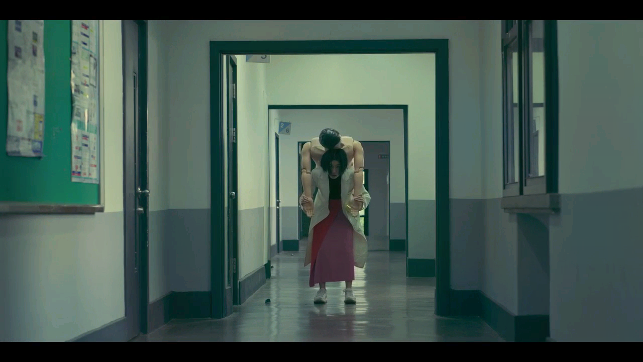 보건교사 안은영 2020.720p.HDRip.H264.AAC-NonDRM.mkv_012558644.png