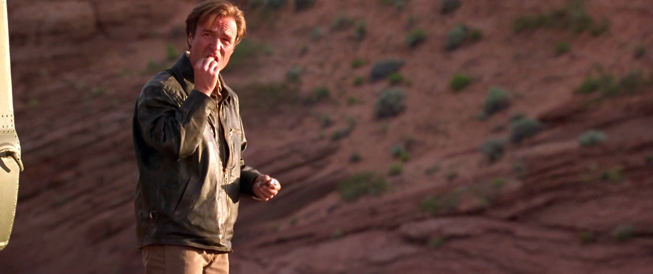 브로큰 애로우 Broken.Arrow.1996.1080p.BluRay.x264.anoXmous.mp4_002828474.png