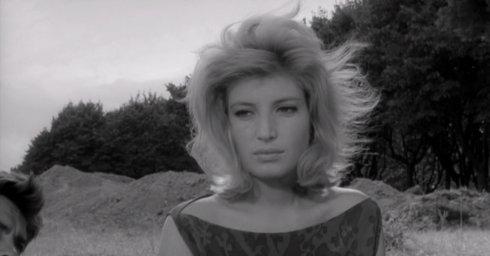 태양은 외로워, 일식 L'Eclisse.1962.DVDRip.XviD.AC3.CD3-CM.avi_002504323.png