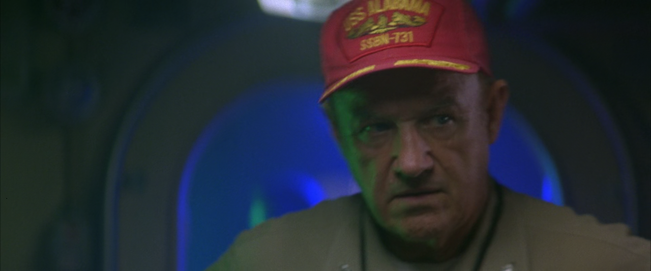 크림슨 타이드 Crimson Tide (1995) (1080p BluRay x265 HEVC 10bit AAC 5.1 Tigole).mkv_001573906.png