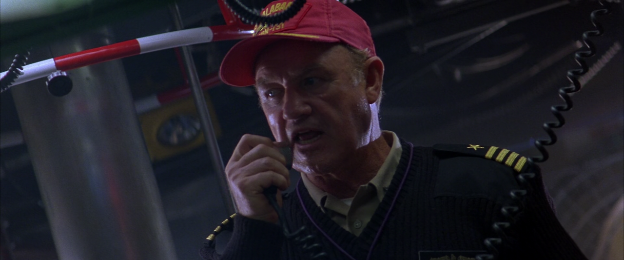 크림슨 타이드 Crimson Tide (1995) (1080p BluRay x265 HEVC 10bit AAC 5.1 Tigole).mkv_005167037.png