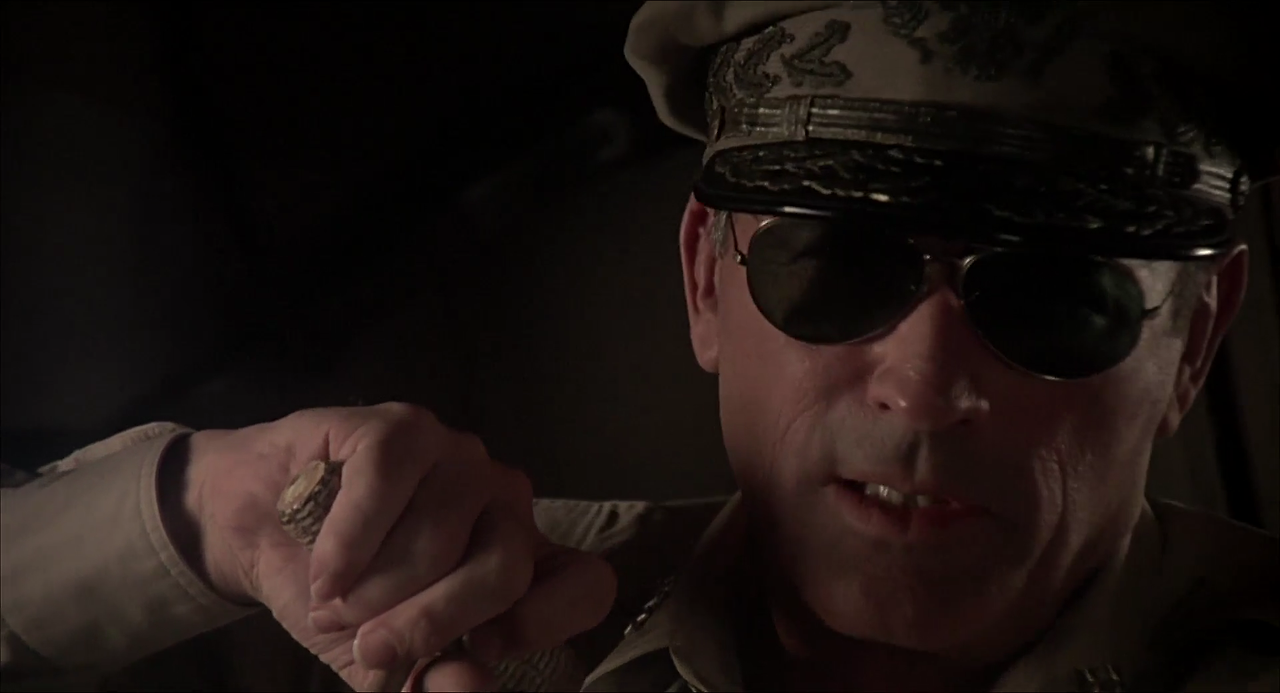 MacArthur.1977.1080p.BluRay.H264.AAC-RARBG.mp4_004792667.png