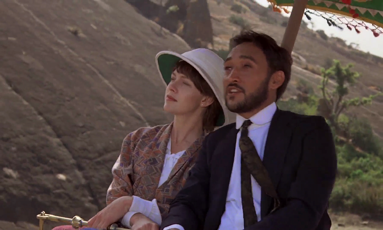 인도로 가는 길 A.Passage.To.India.1984.1080p.BluRay.H264.AAC-RARBG.mp4_011306481.png