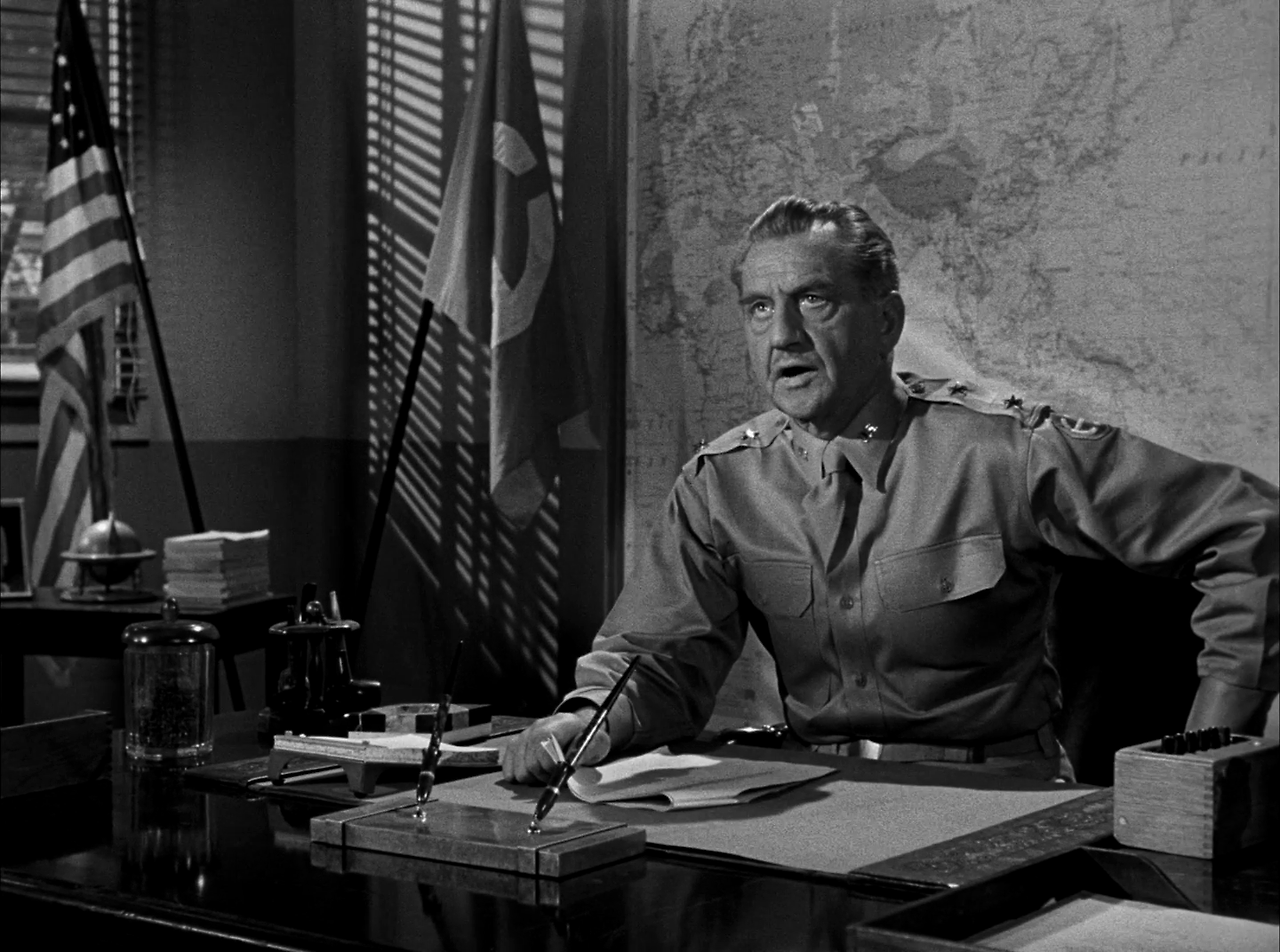 지상에서 영원으로 From Here to Eternity 1953 1080p.mkv_005913157.png