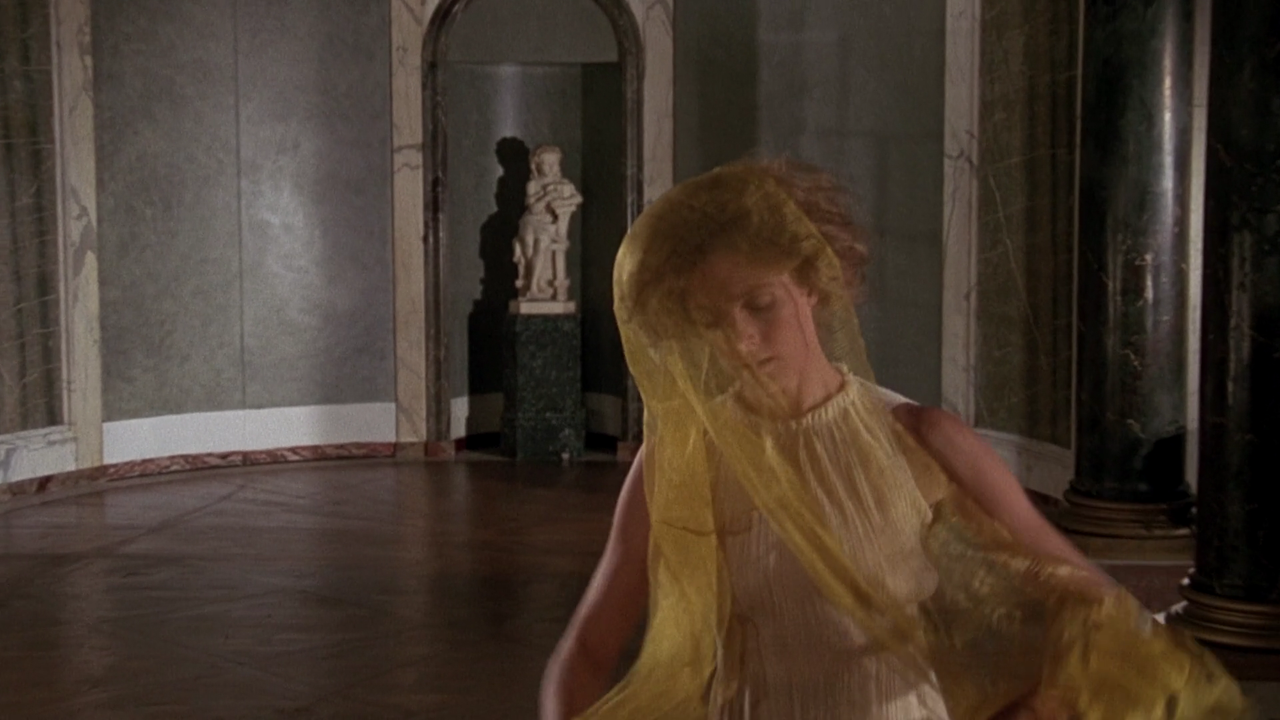 Isadora.1968.1080p.BluRay.x264-SONiDO.mkv_004590375.png