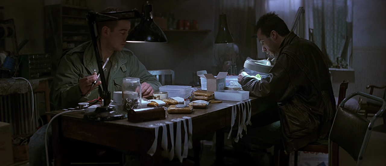 패트리어트 게임 Patriot Games 1992 BluRay 10Bit 1080p DD5.1 H265-d3g.mkv_005912406.png