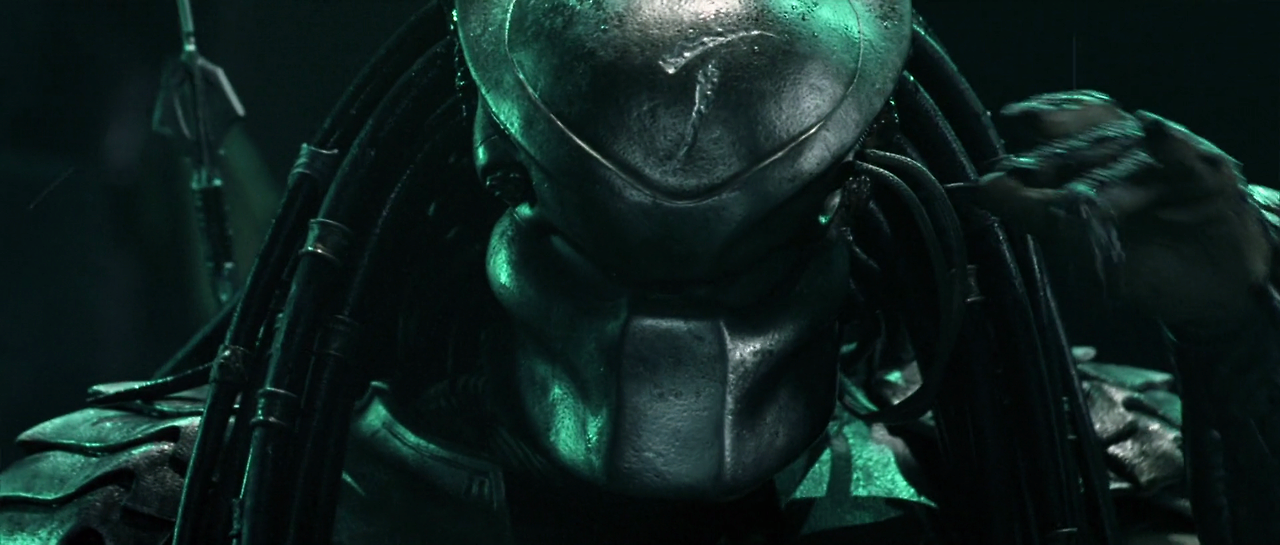 AVP.Alien.vs.Predator.2004.UNRATED.1080p.BluRay.H264.AAC-RARBG.mp4_011334837.png