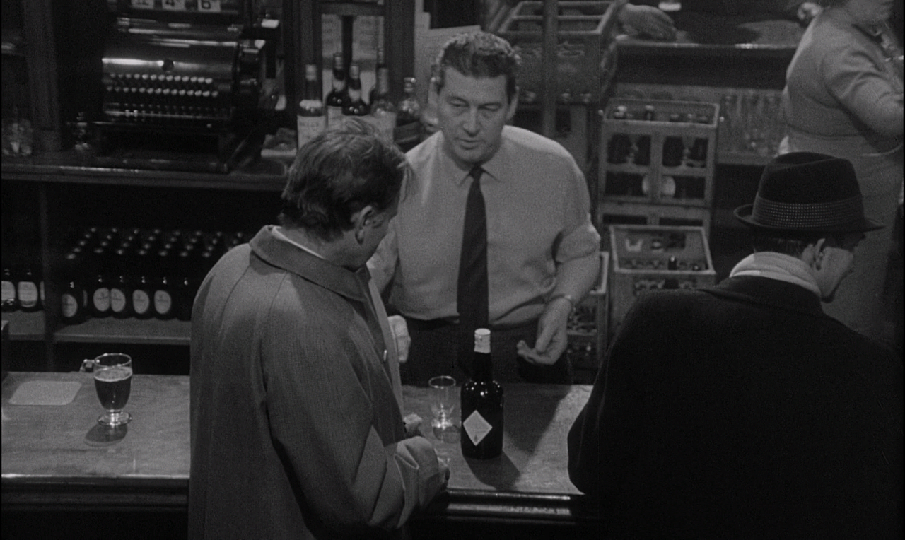 The.Spy.Who.Came.in.from.the.Cold.1965.1080p.BluRay.x264.DD2.0-FGT.mkv_001723481.png