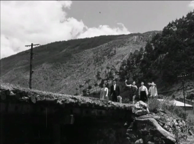 1959년.구름은 흘러도,김영옥,최남현,엄앵란.avi_013142576.png