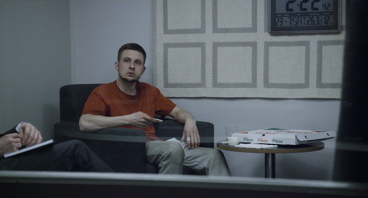 7월 22일 . 22.July.2018.1080p.WEBRip.X264-METCON.mkv_004720409.png