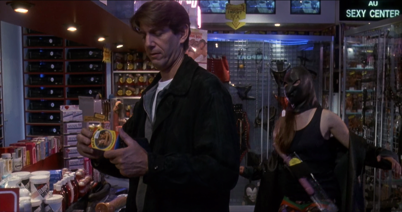 비터 문.Bitter Moon.1992.Kino Lorber.1080p.10bit.Bluray.x265.HEVC.DD.2.0-TombDoc.mkv_004446385.png